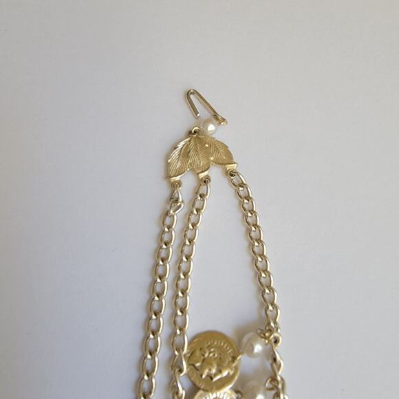 Vintage Gold Medallion Pearl Bib Necklace from Japan - Picture 4 of 10
